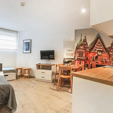 Διαμέρισμα Komfort W Centrum Z Klimatyzacja Βρότσλαβ